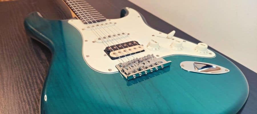 Donner DST-400 Electric Guitar Review